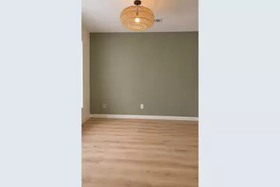 9511 Bollingbrook Drive, Houston, TX 77083 - Photo 15