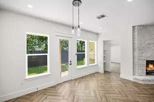 909 Santa Anna Ln, La Porte, TX 77571 - Photo 11