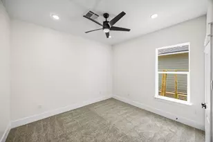 909 Santa Anna Ln, La Porte, TX 77571 - Photo 17