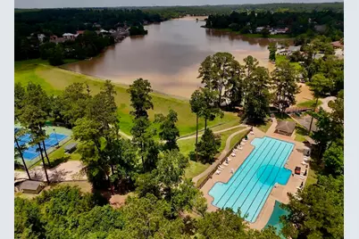 1800 Green Way Drive, Huntsville, TX 77340 - Photo 3