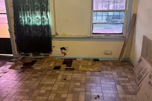 5417 Doulton Dr, Houston, TX 77033 - Photo 19