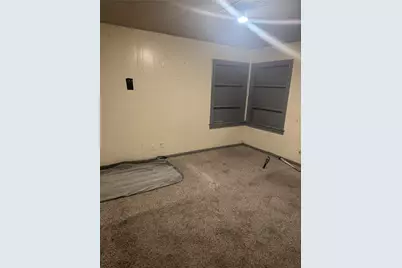5417 Doulton Drive, Houston, TX 77033 - Photo 9