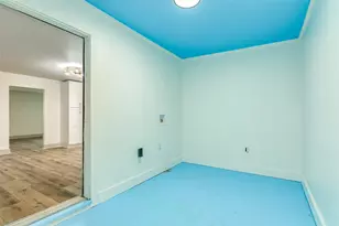 2812 N Sonny Ln, Galveston, TX 77554 - Photo 17