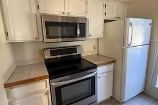 7575 Cambridge St, Houston, TX 77054 - Photo 11