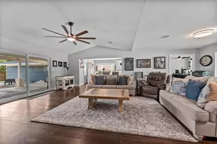 903 Northpine Dr, Conroe, TX 77301 - Photo 7