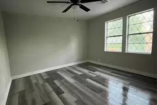 4917 Jones St, Houston, TX 77016 - Photo 5