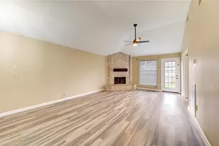 1715 Trendwest Dr, Houston, TX 77084 - Photo 3