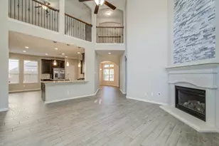 29138 Crystal Rose Ln, Fulshear, TX 77441 - Photo 5