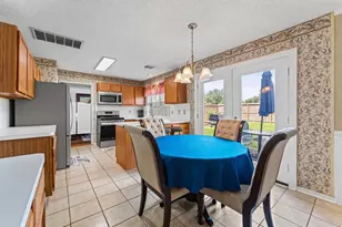 9903 Burntfork Dr, Houston, TX 77064 - Photo 7