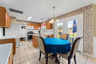 9903 Burntfork Dr, Houston, TX 77064 - Photo 9