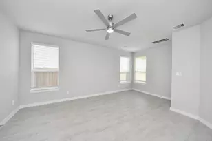 2107 Della Lks Ct, Fresno, TX 77545 - Photo 21