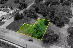 303 Austin St, Richmond, TX 77469 - Photo 1