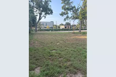 303 Austin Street, Richmond, TX 77469 - Photo 17