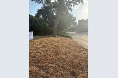 303 Austin Street, Richmond, TX 77469 - Photo 13