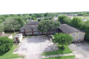 4710 Airport Blvd, Houston, TX 77048 - Photo 7