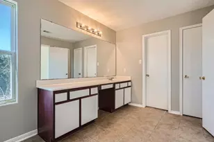 11010 Walkup Way, Houston, TX 77044 - Photo 15
