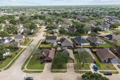 6230 Pleasant Stream Drive, Katy, TX 77449 - Photo 33