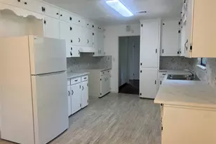 416 Azalea Dr, Baytown, TX 77520 - Photo 9