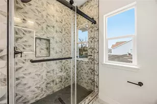 5955 Southseas St, Houston, TX 77033 - Photo 25