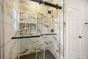 5955 Southseas St, Houston, TX 77033 - Photo 31