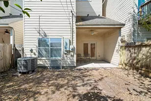 5637 Oasis Palm Ln, Houston, TX 77021 - Photo 5