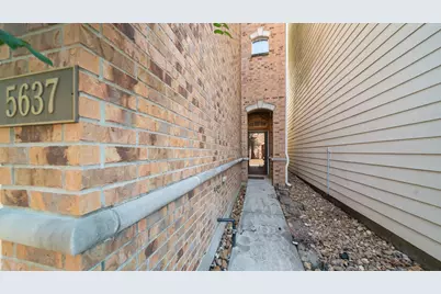 5637 Oasis Palm Lane, Houston, TX 77021 - Photo 3