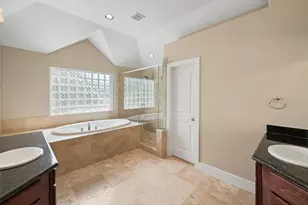 5637 Oasis Palm Ln, Houston, TX 77021 - Photo 17