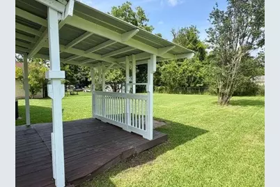 2106 35th, Orange, TX 77630 - Photo 3