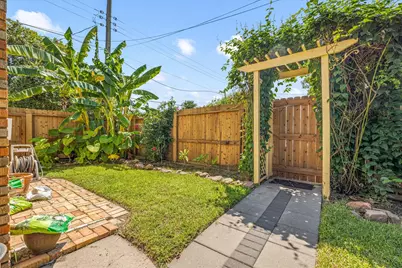 4327 Avenue O, Galveston, TX 77550 - Photo 37