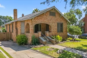 4327 Avenue O, Galveston, TX 77550 - Photo 3