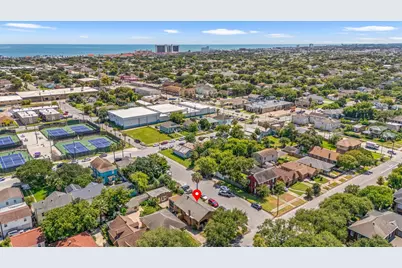 4327 Avenue O, Galveston, TX 77550 - Photo 7