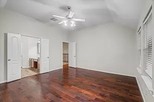 4702 Seabird St, Baytown, TX 77521 - Photo 25