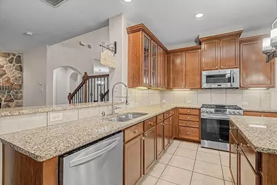 4702 Seabird Street, Baytown, TX 77521 - Photo 11