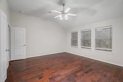 4702 Seabird Street, Baytown, TX 77521 - Photo 27