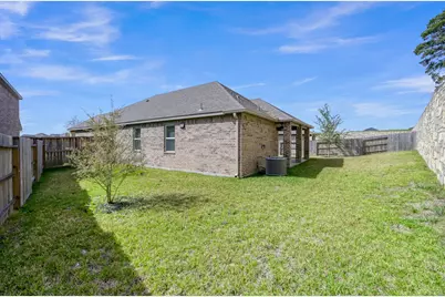 6294 Wedgewood Hills Drive, Conroe, TX 77304 - Photo 37