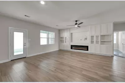 6294 Wedgewood Hills Drive, Conroe, TX 77304 - Photo 5