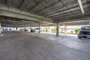 401 Lakeside Ln, Nassau Bay, TX 77058 - Photo 43