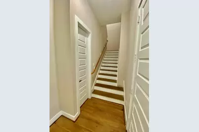 303 Queen Sude Lane, Houston, TX 77091 - Photo 9