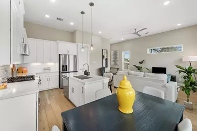 303 Queen Sude Lane, Houston, TX 77091 - Photo 3