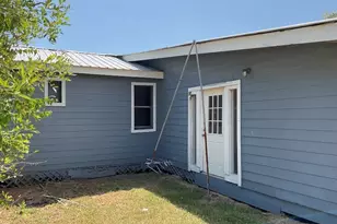 5589 County Rd 469, Brazoria, TX 77422 - Photo 13