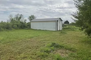 5589 County Rd 469, Brazoria, TX 77422 - Photo 13