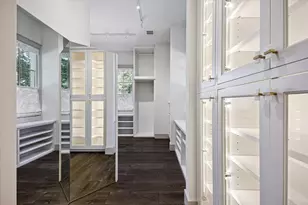 3402 Banbury Pl, Houston, TX 77027 - Photo 29
