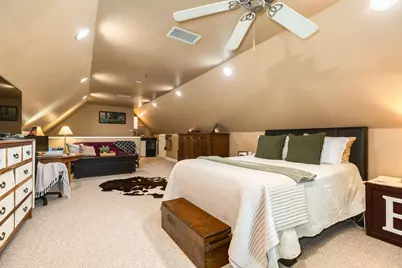 350 Pecan Estates Road, Angleton, TX 77515 - Photo 33