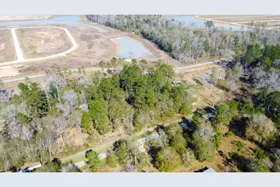 1928 County Road 3434 N, Cleveland, TX 77327 - Photo 3