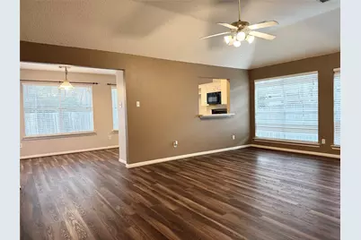 4006 Hunnington Drive, Conroe, TX 77303 - Photo 5