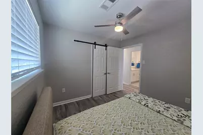 211 Redfish Drive, Freeport, TX 77541 - Photo 11
