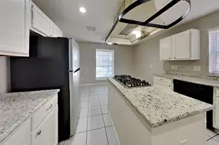 8823 Stoney Bend Dr, Spring, TX 77379 - Photo 5