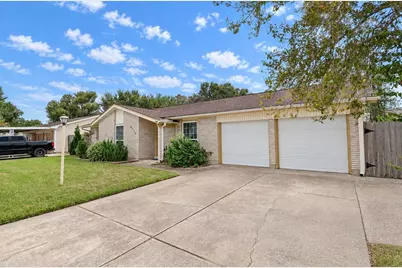 5515 Saxon Drive, Houston, TX 77092 - Photo 1