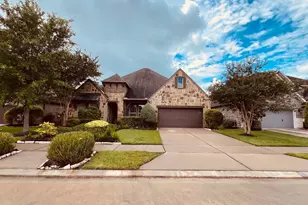 10210 Majestic Ct, Missouri City, TX 77459 - Photo 3