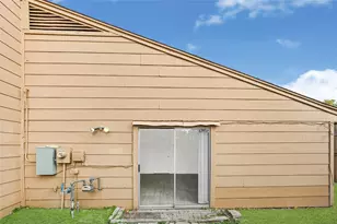 4202 Boone Rd, Houston, TX 77072 - Photo 5